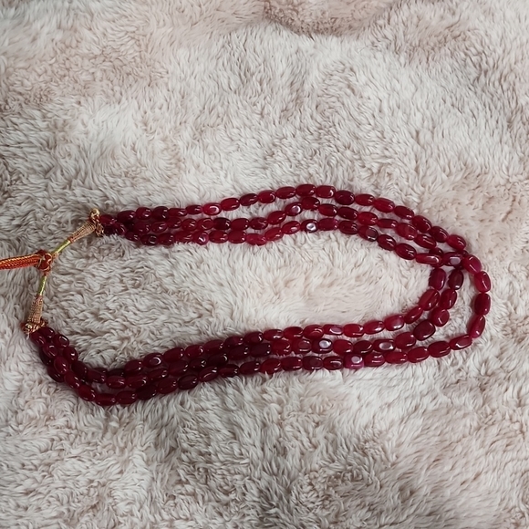 Almost 700 carats of earth mined natural Ruby - Picture 3 of 4